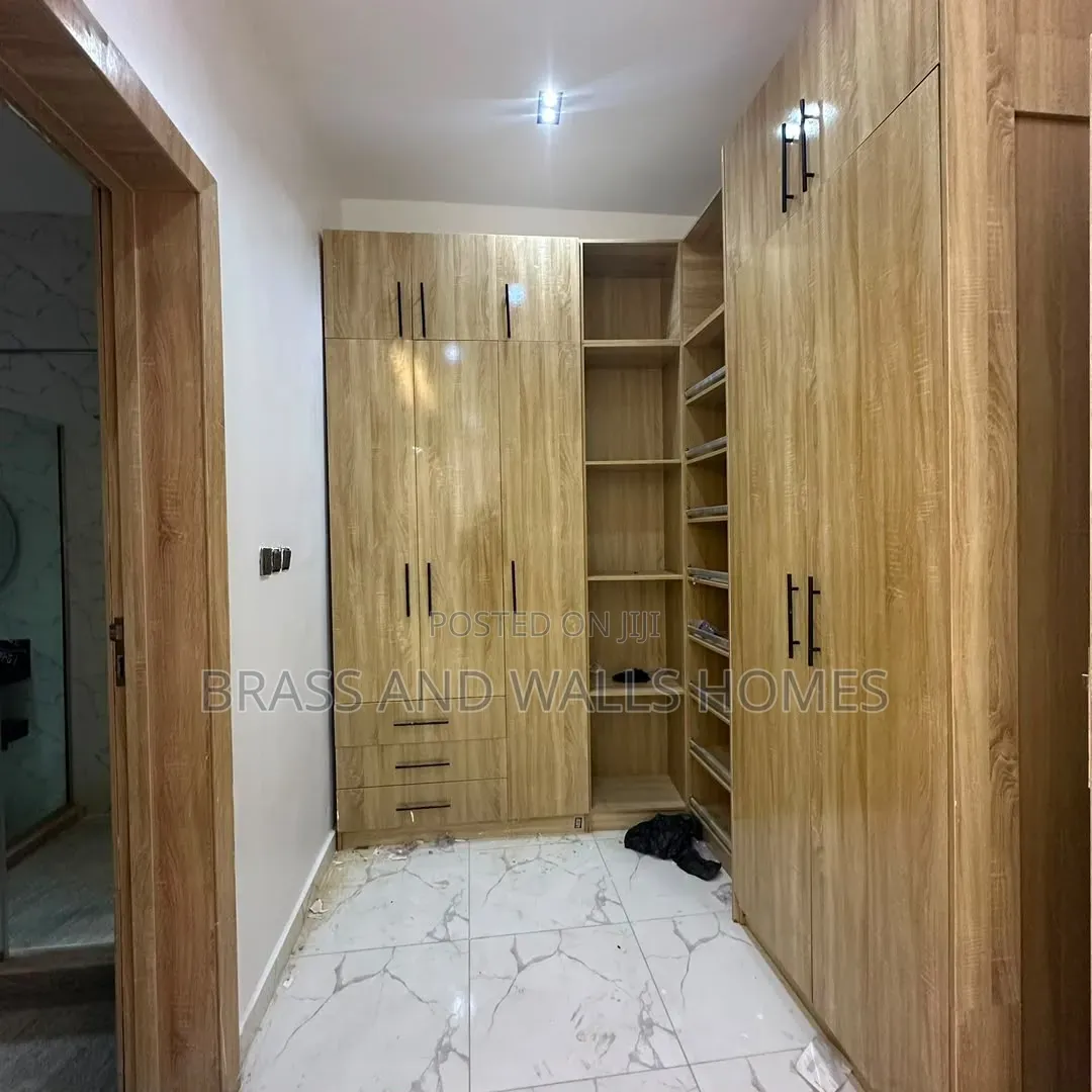 Furnished 4bdrm Duplex in Sangotedo for sale