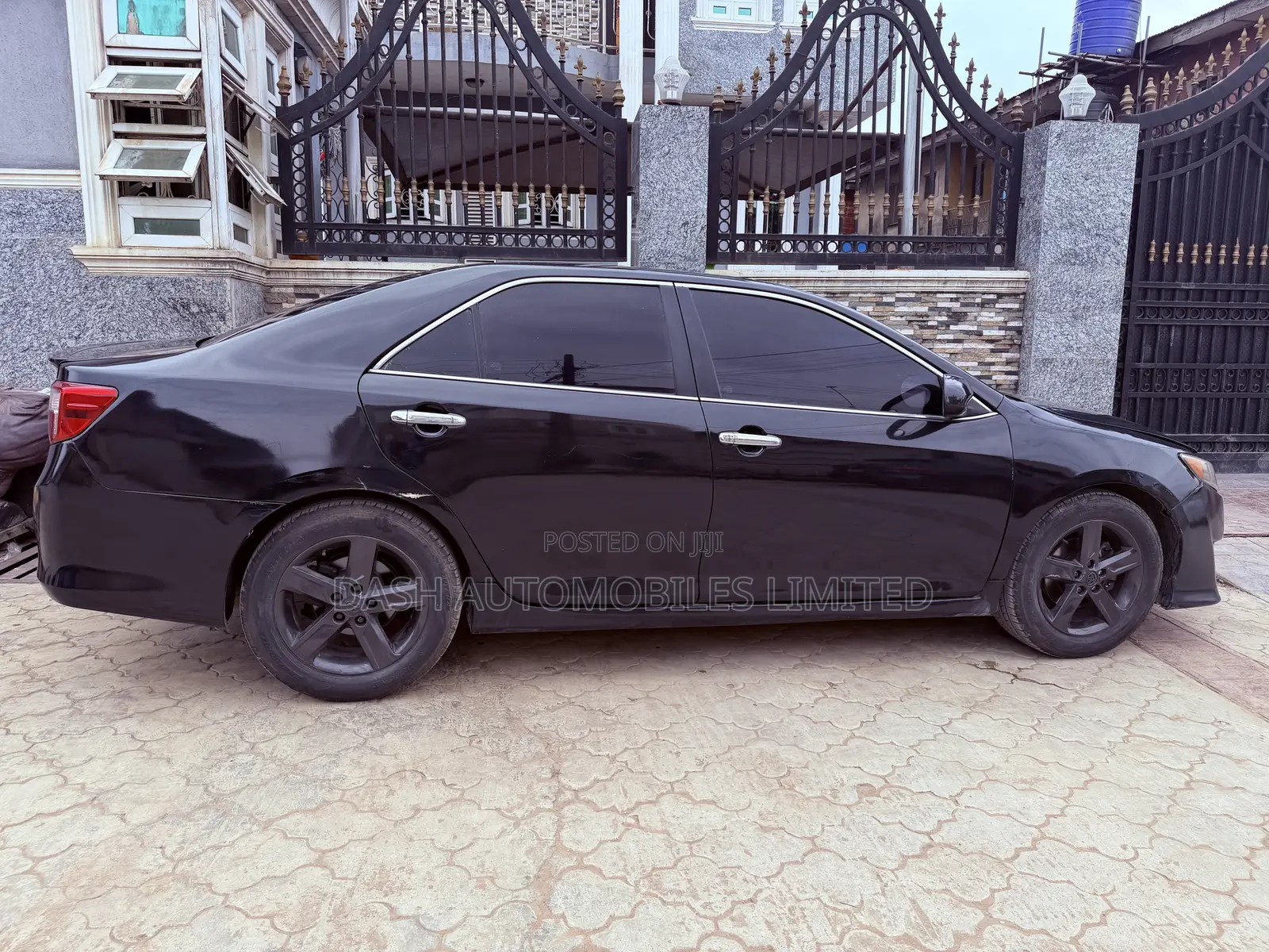 Toyota Camry SE 4dr Sedan (2.5L 4cyl 6A) 2014 Black