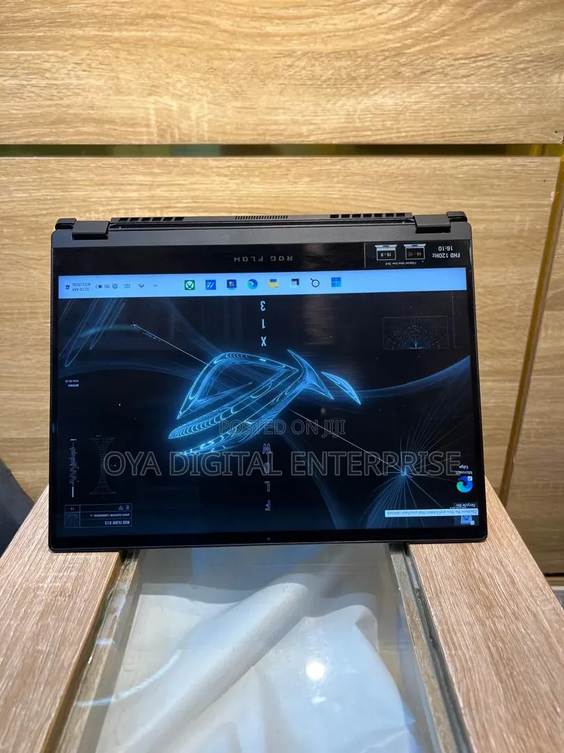 Laptop Asus ROG Flow X13 16GB AMD Ryzen 9 SSD 1T
