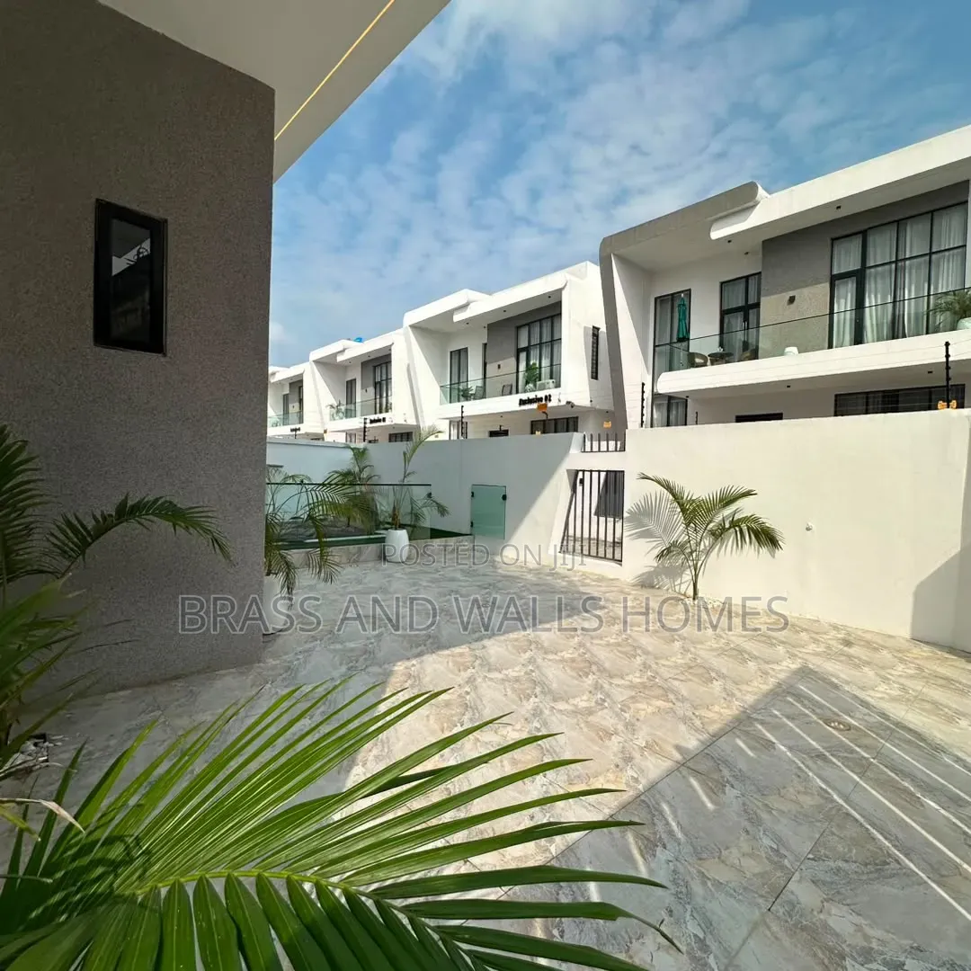Furnished 4bdrm Duplex in Sangotedo for sale