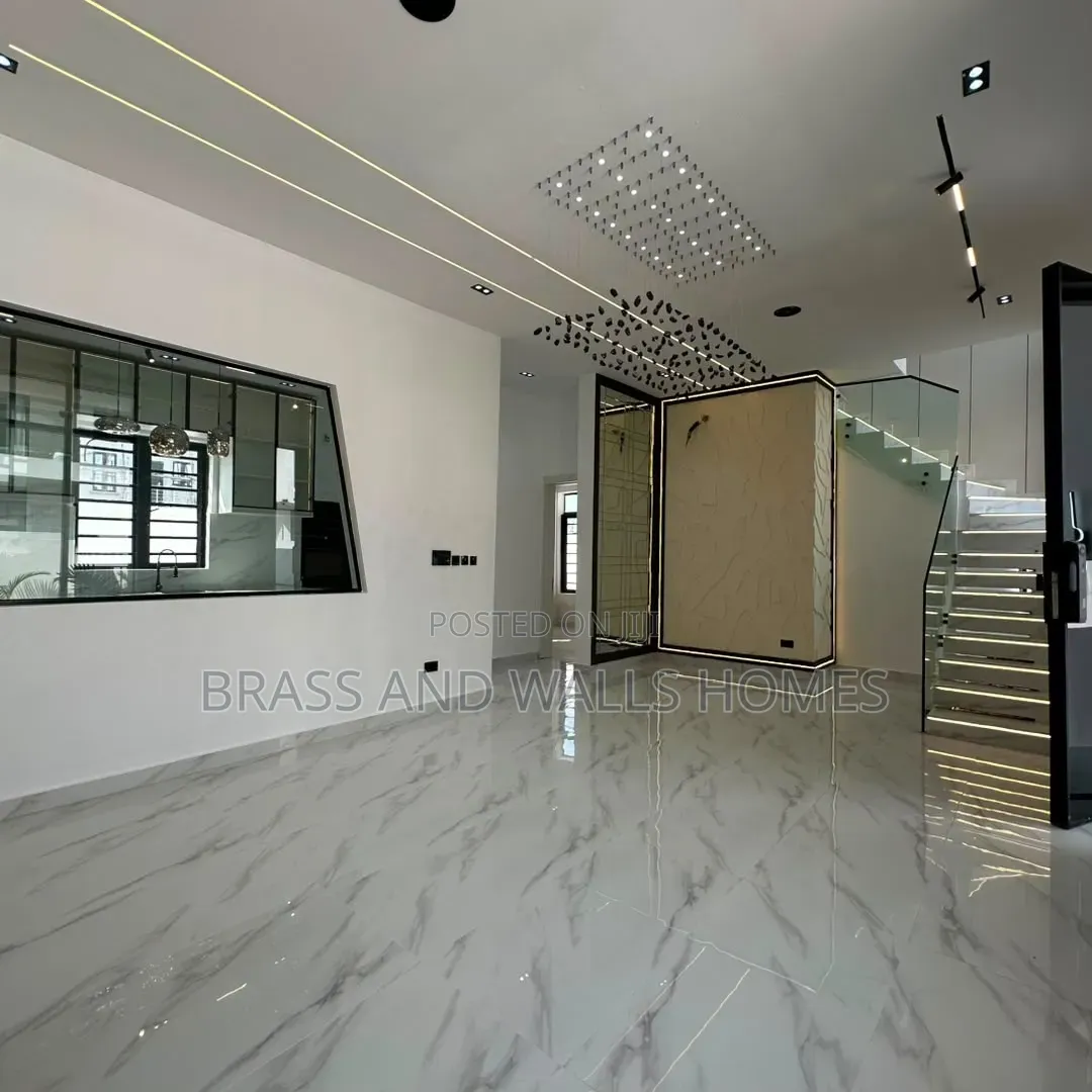 Furnished 4bdrm Duplex in Sangotedo for sale