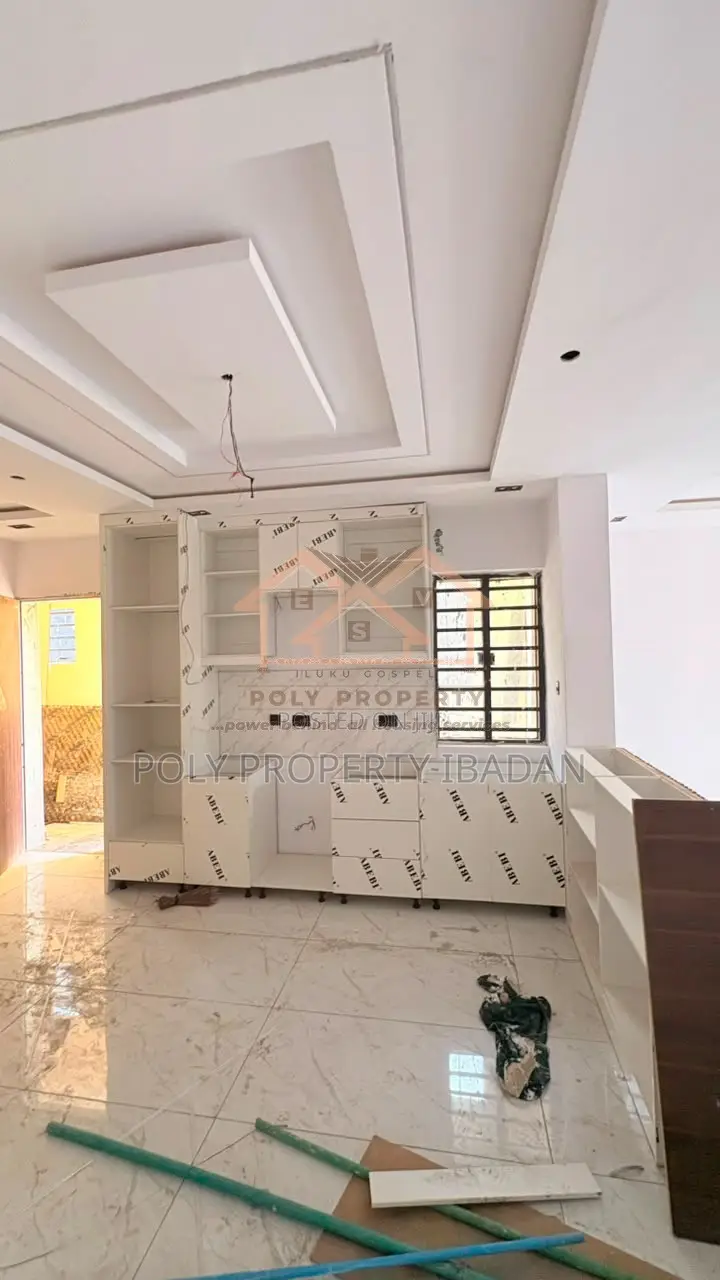 4bdrm Duplex in Carlton Gate Estate, Akobo for sale