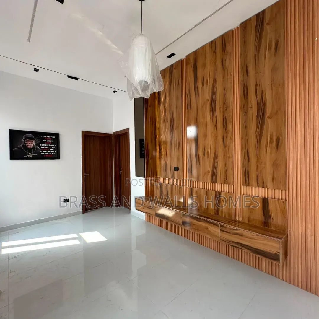 Furnished 5bdrm Duplex in Sangotedo for sale
