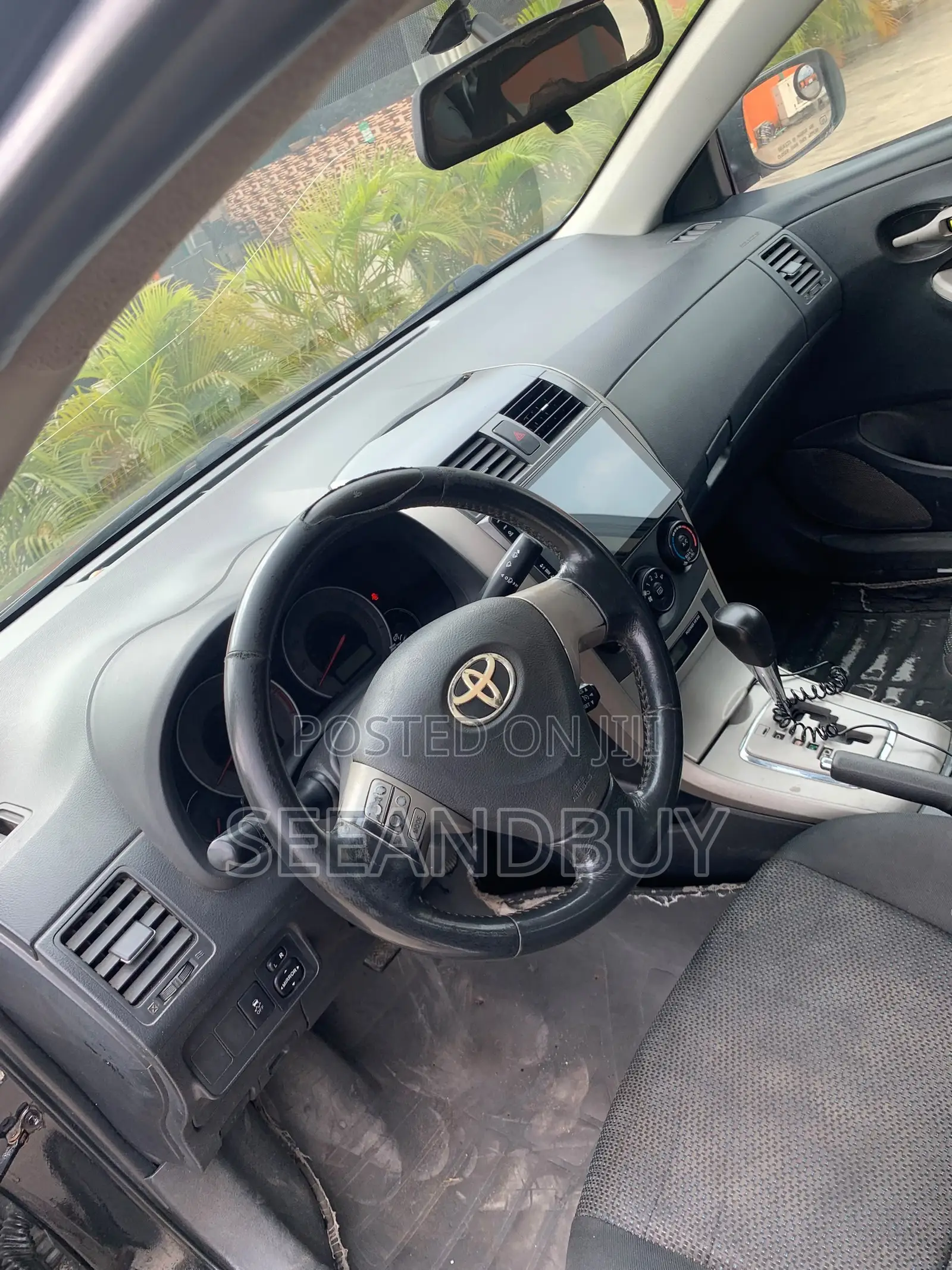 Toyota Corolla XLE 4dr Sedan (1.8L 4cyl 4A) 2010 Black
