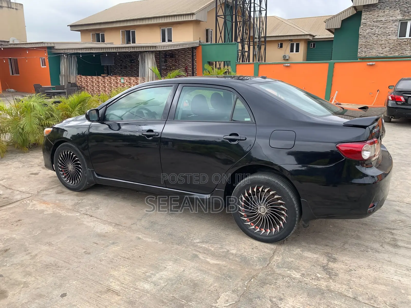 Toyota Corolla XLE 4dr Sedan (1.8L 4cyl 4A) 2010 Black