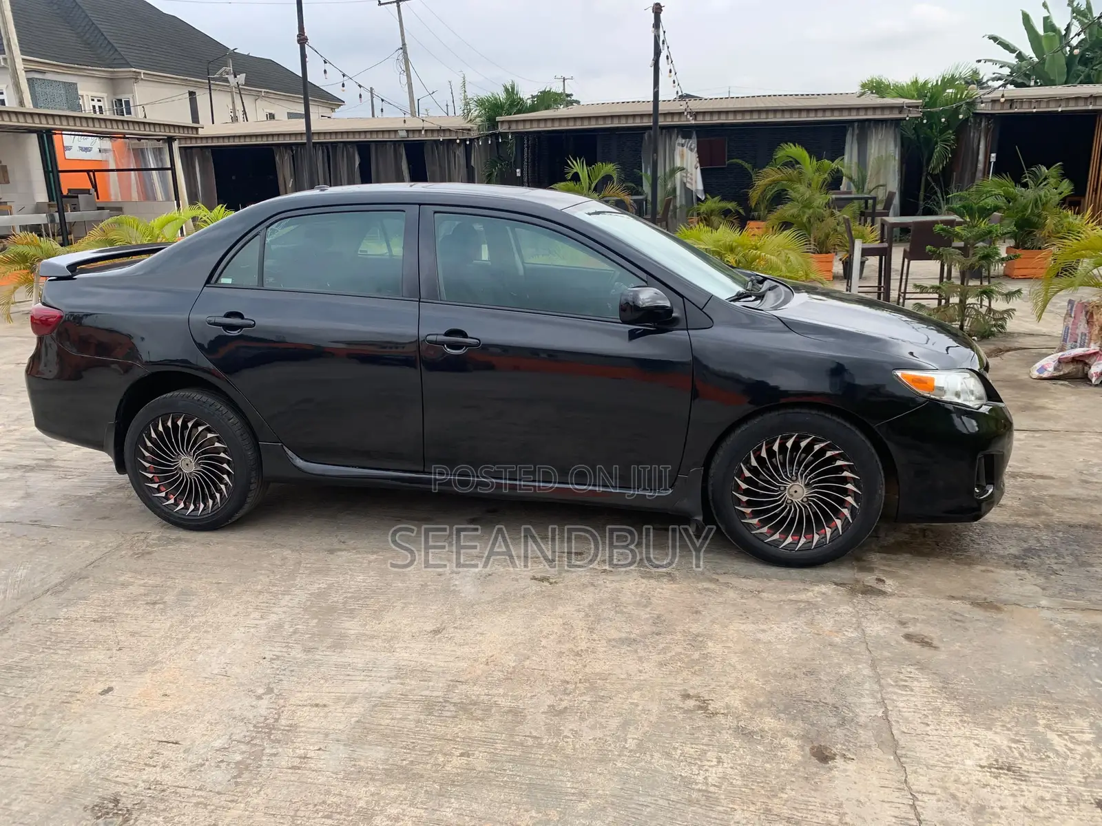 Toyota Corolla XLE 4dr Sedan (1.8L 4cyl 4A) 2010 Black
