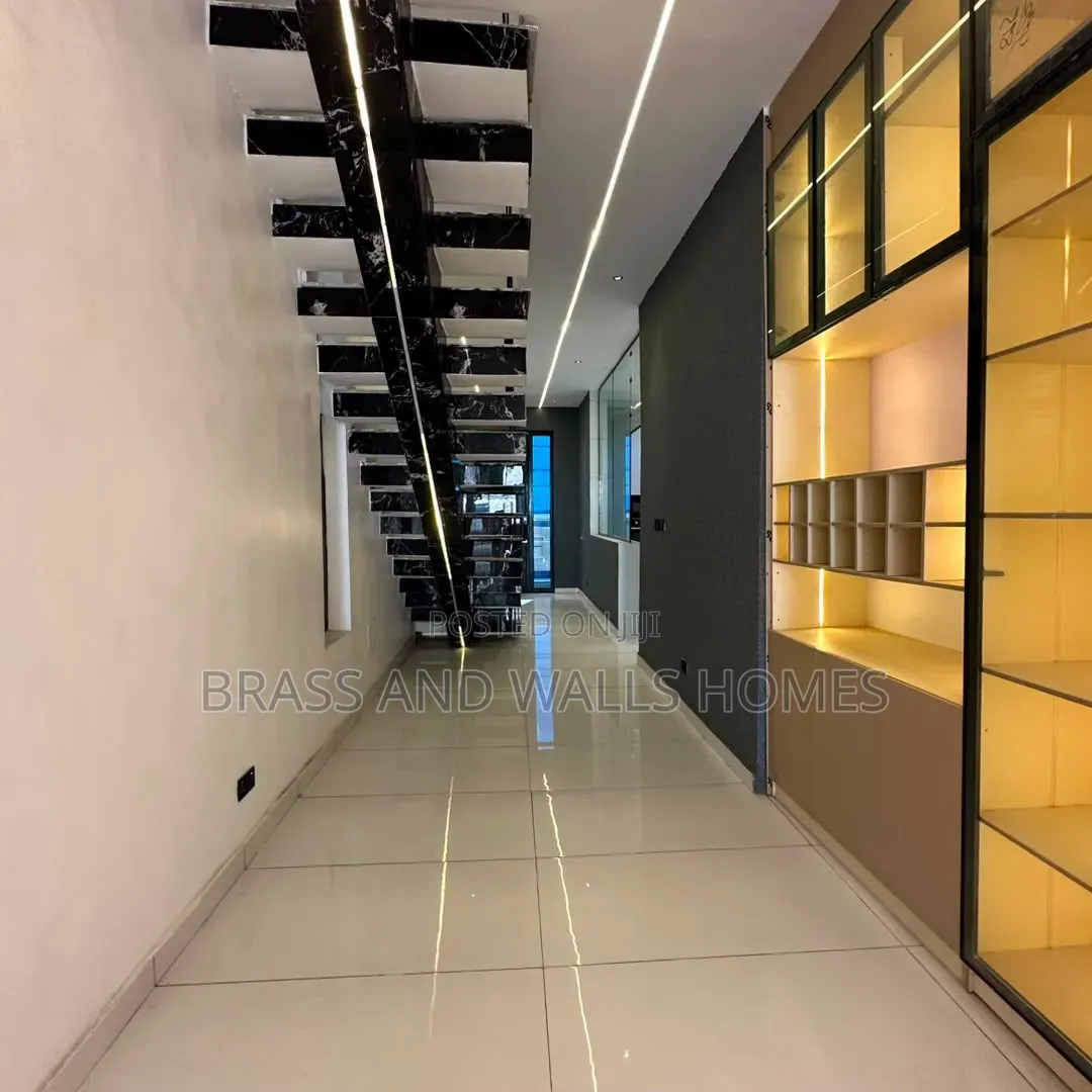Furnished 5bdrm Duplex in Sangotedo for sale