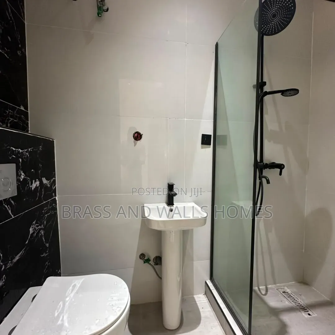 Furnished 5bdrm Duplex in Sangotedo for sale