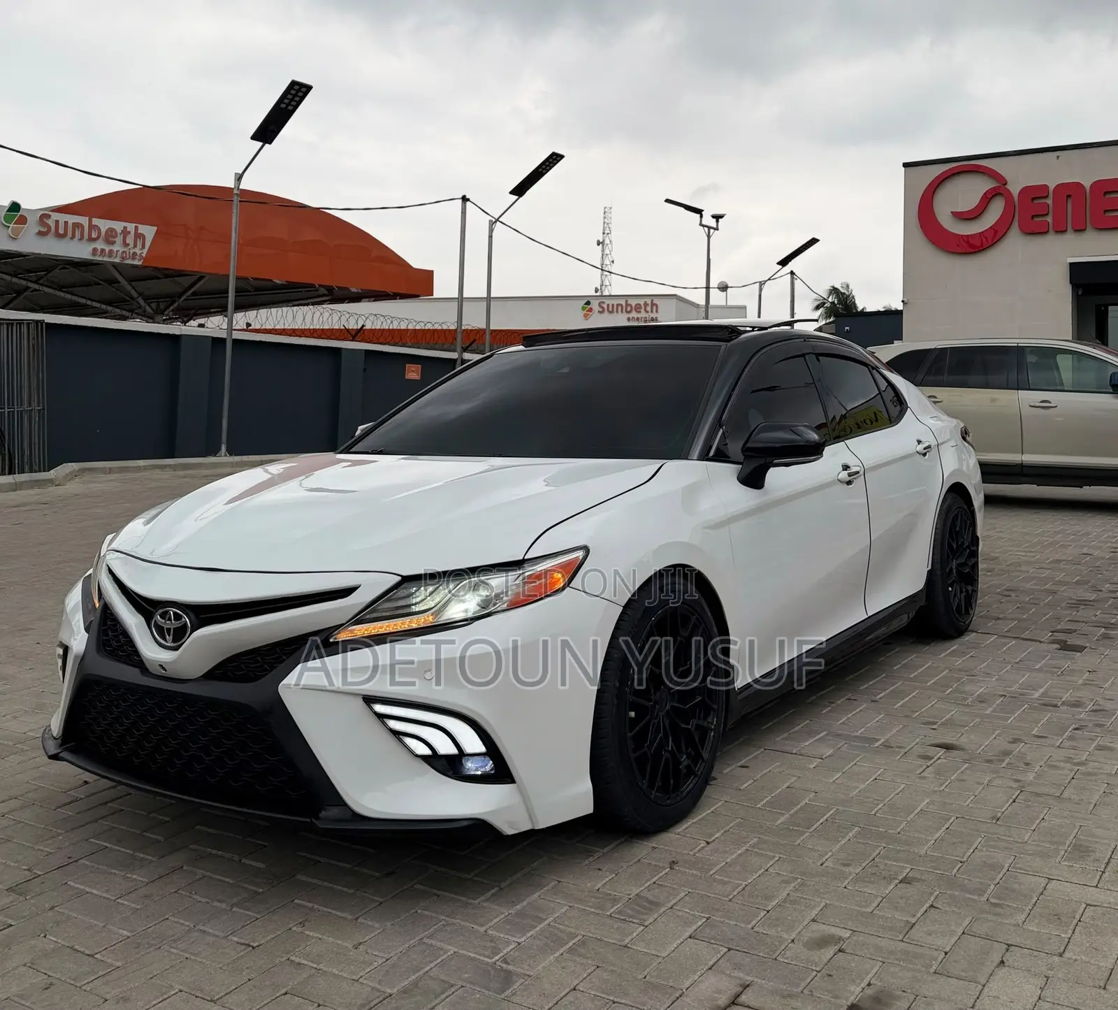 Toyota Camry 2020 White