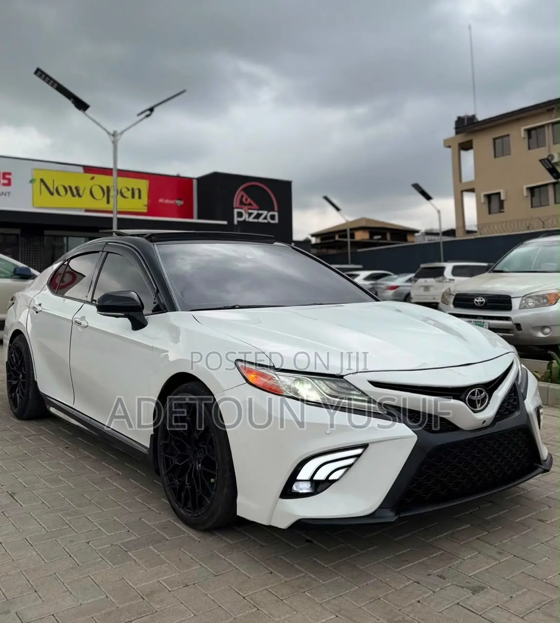 Toyota Camry 2020 White