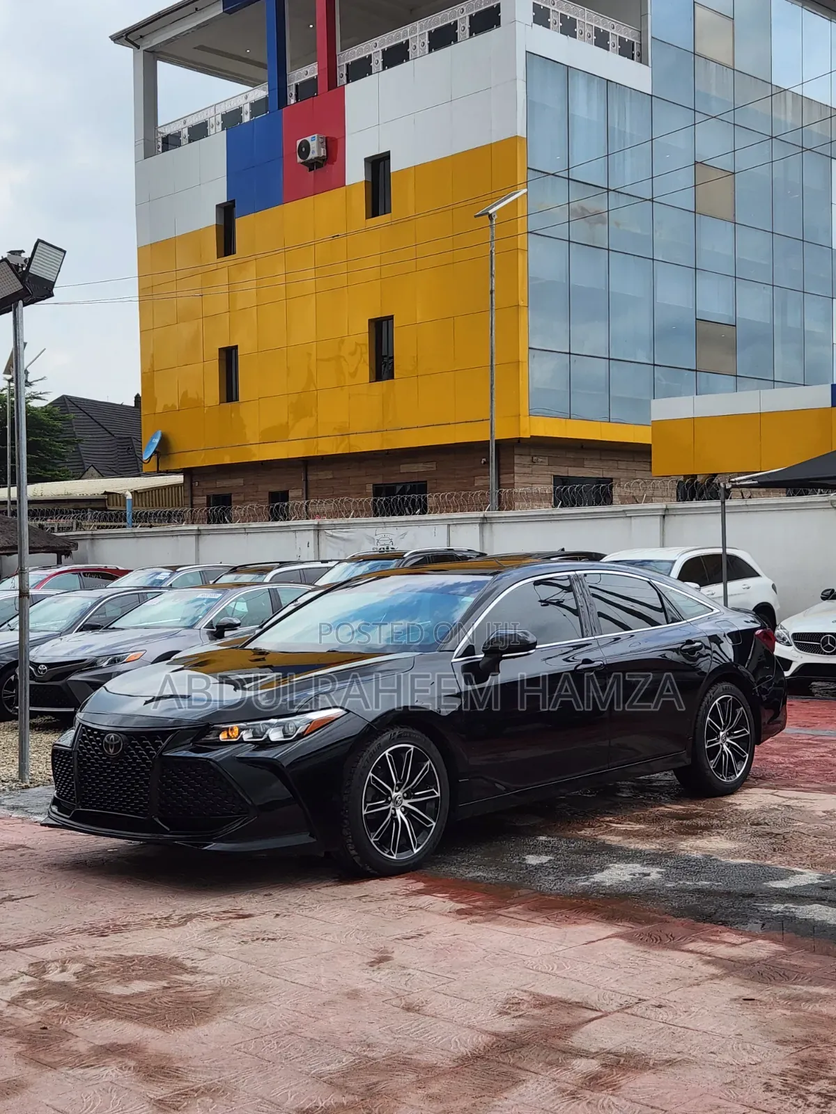Toyota Avalon 2022 Black