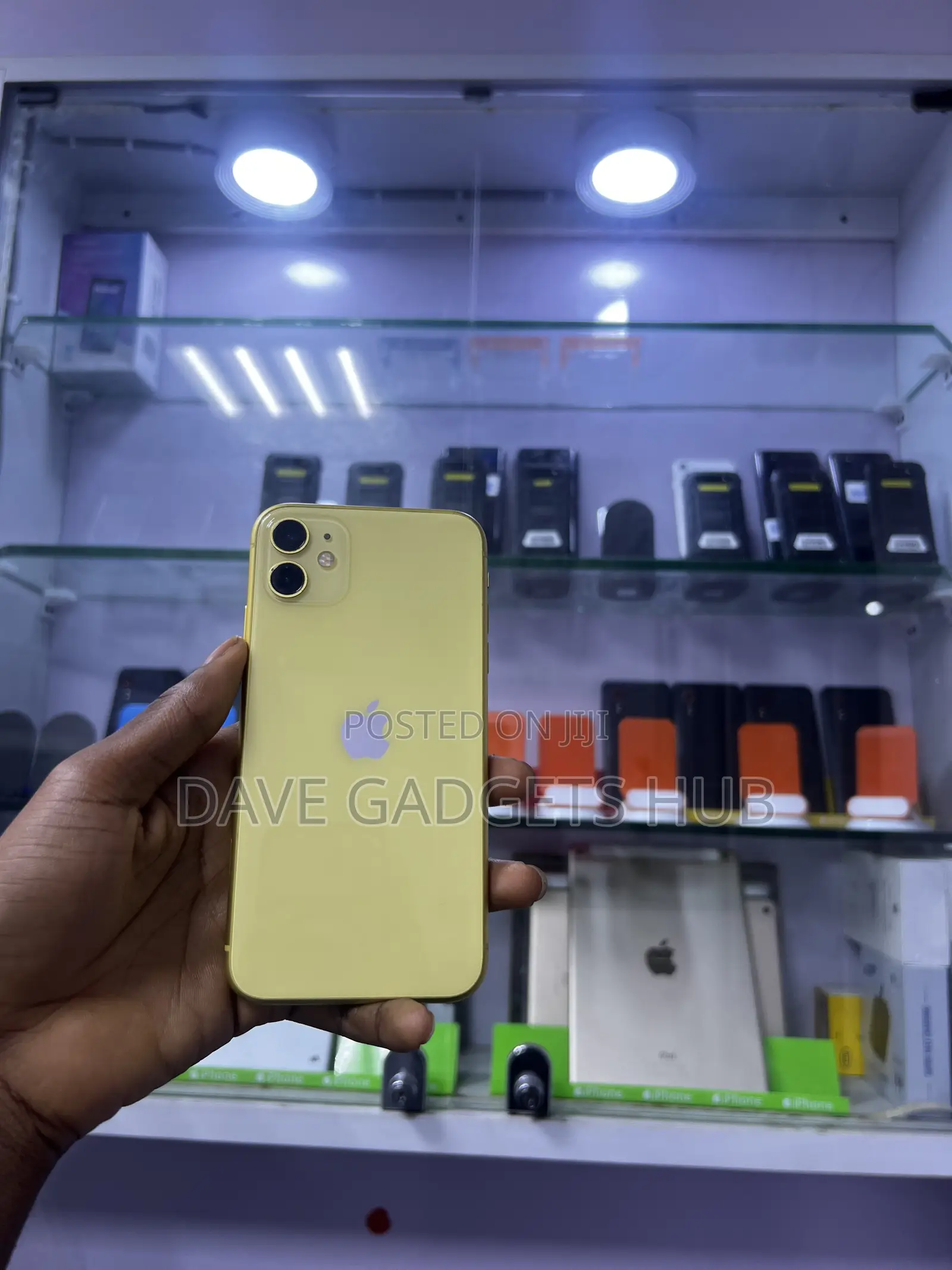 Apple iPhone 11 64 GB White