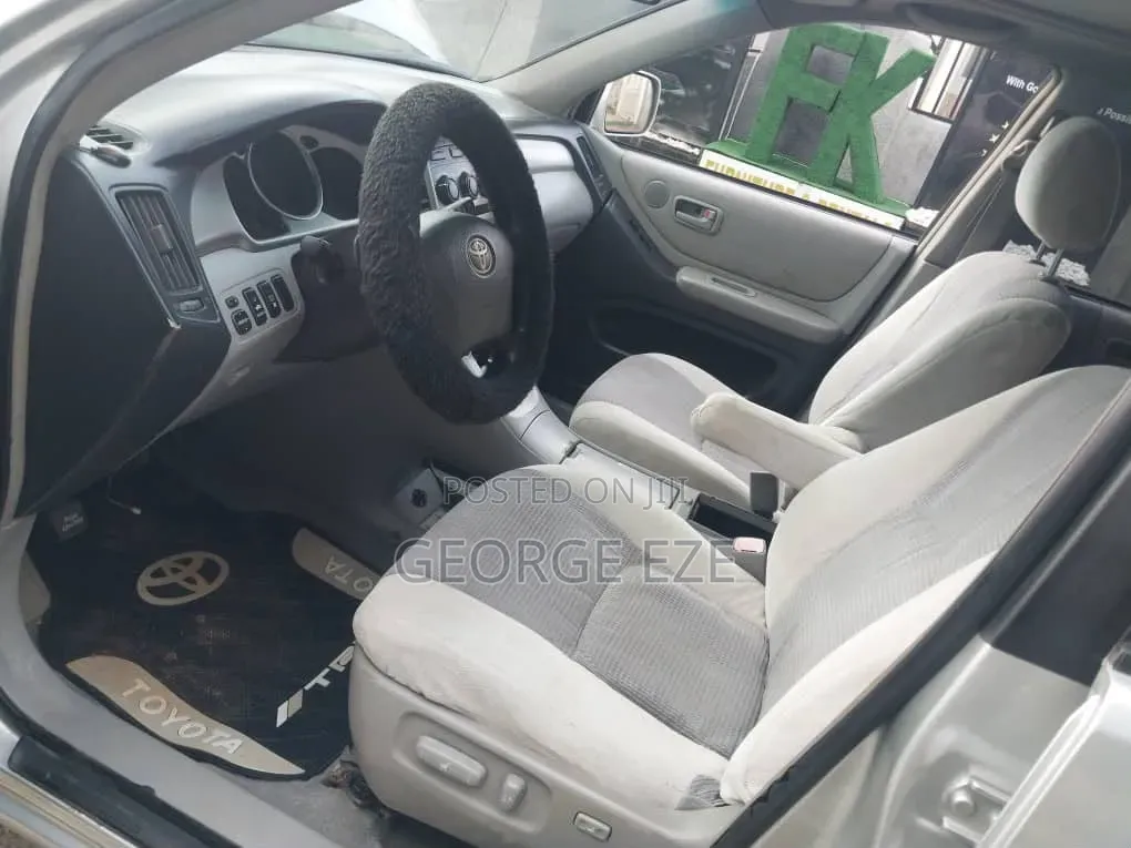 Toyota Highlander 2005 Silver