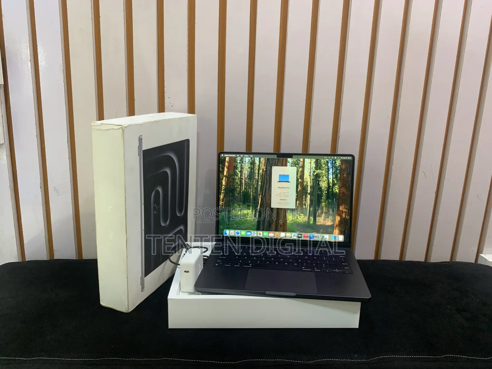 Laptop Apple MacBook Pro 2023 M3 Pro 36GB Apple M3 Pro SSD 1T