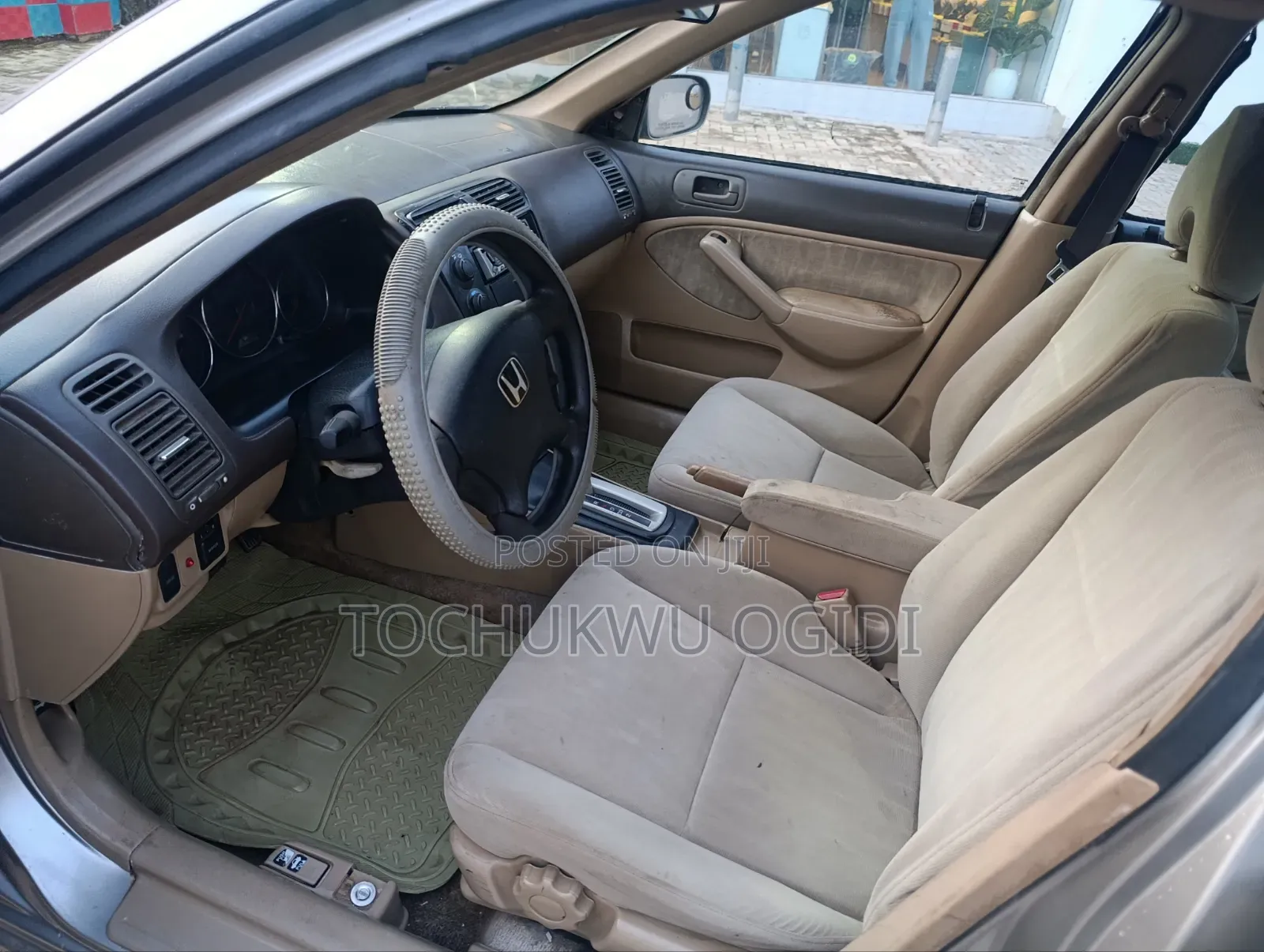 Honda Civic 2004 Gold