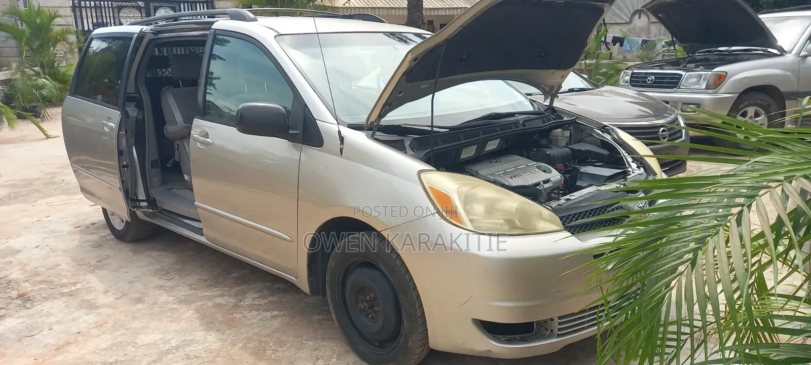 Toyota Sienna 2005 Silver