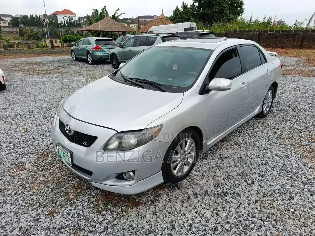 Toyota Corolla 2008 Silver