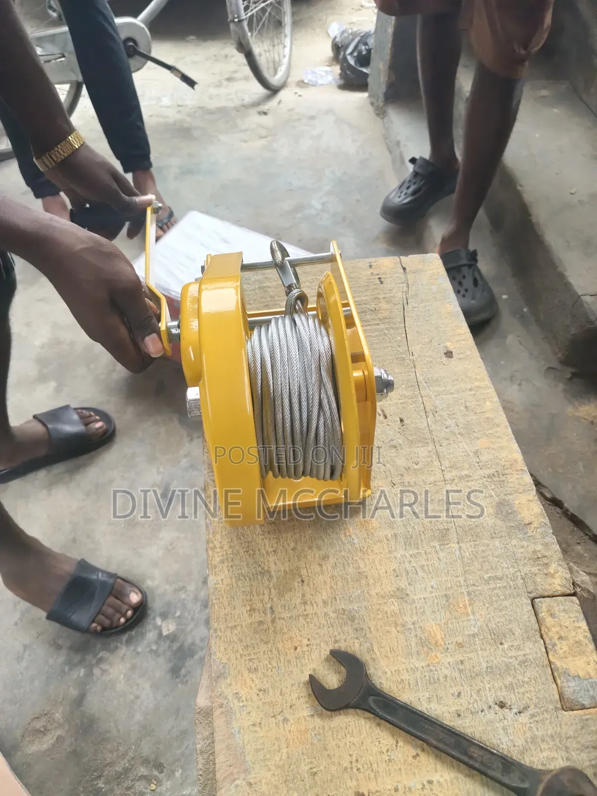 Boat Hand Winches