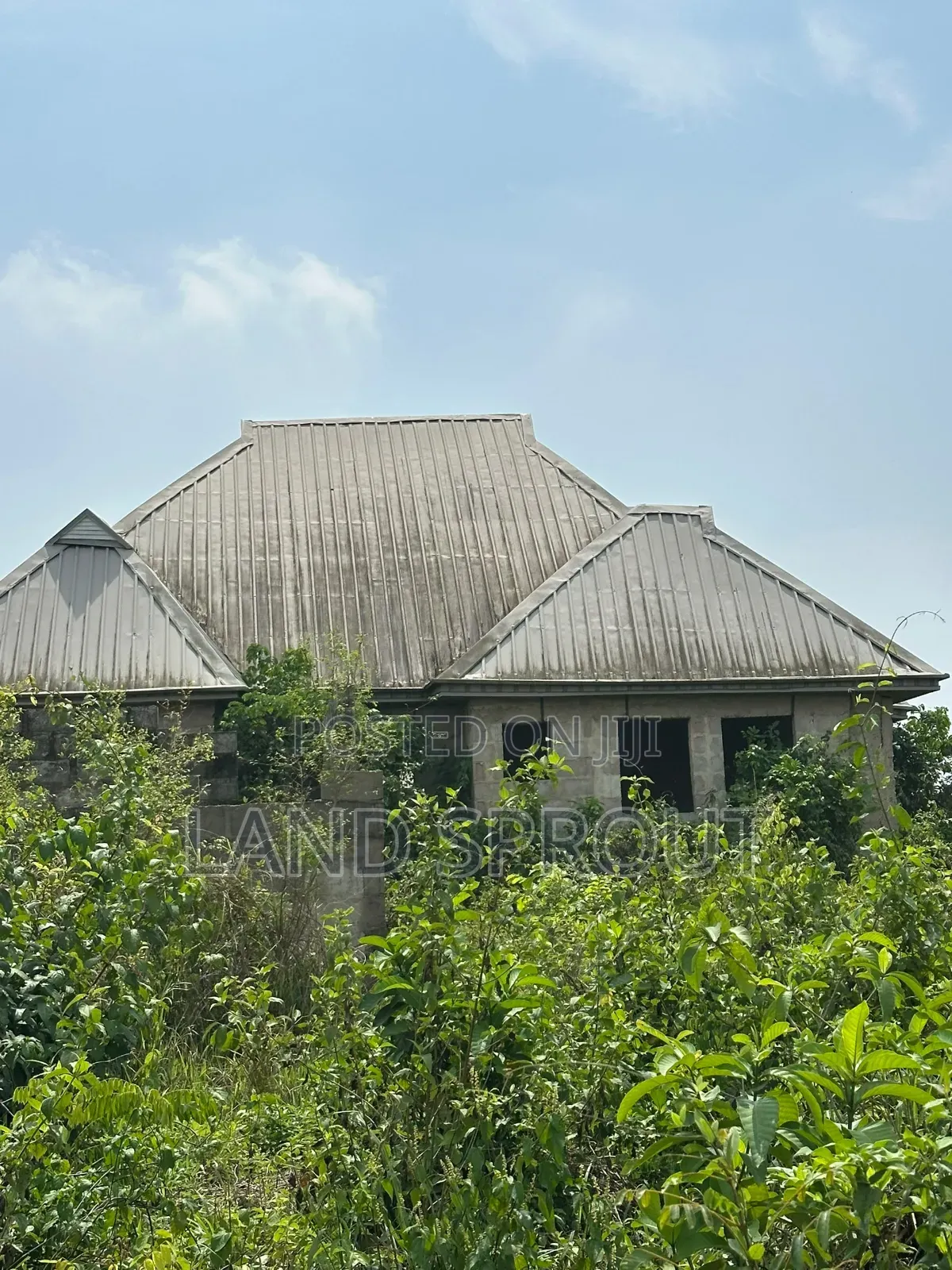 3bdrm Bungalow in Ado-Odo/Ota for sale