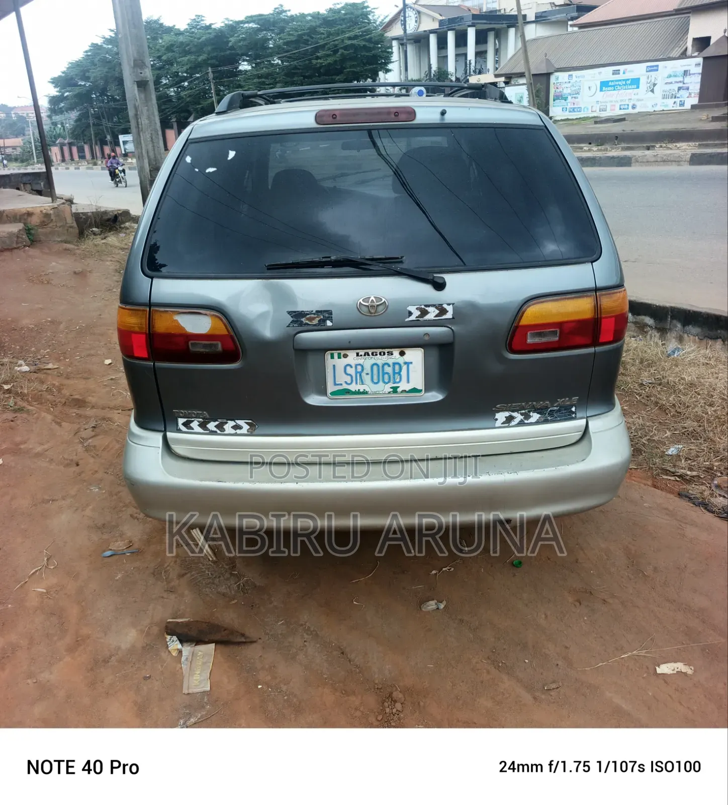 Toyota Sienna 1999 Green
