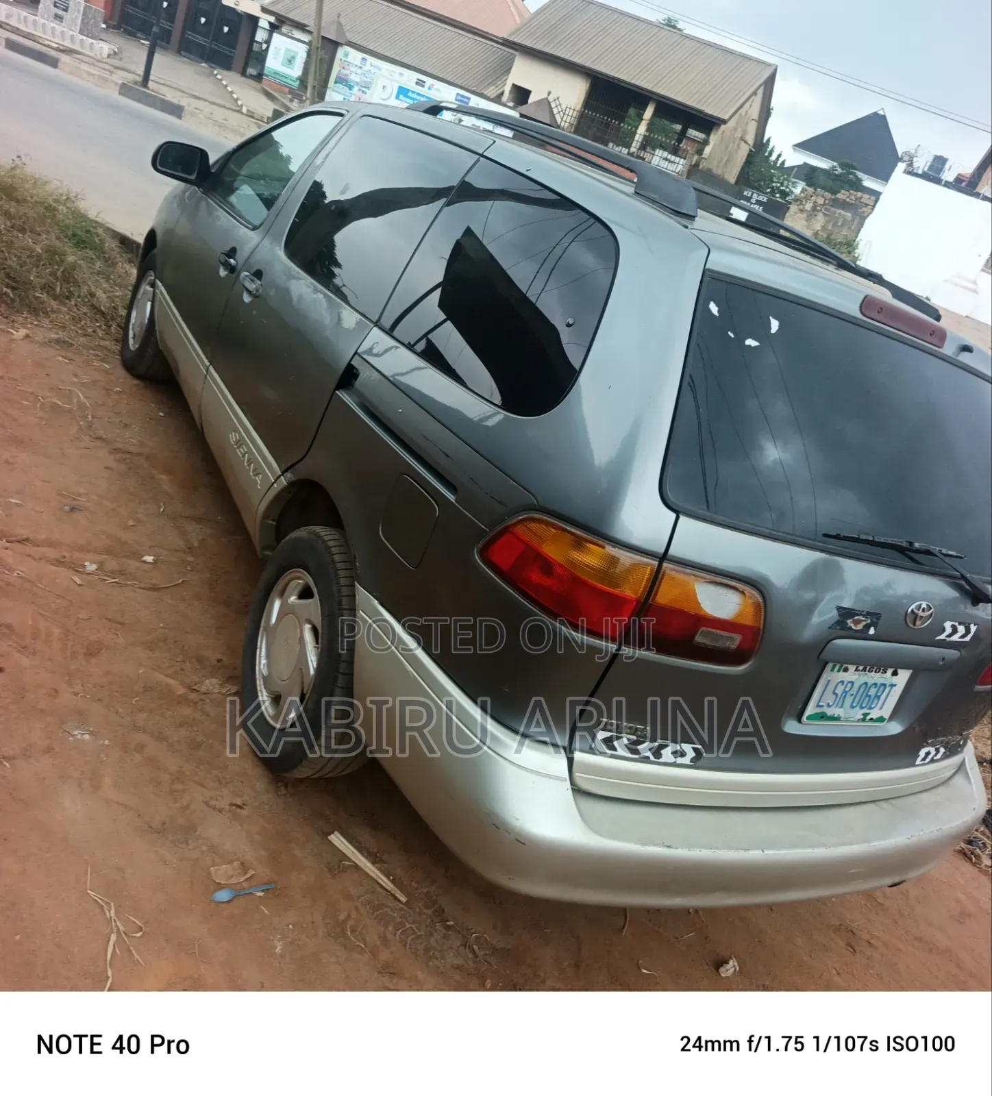 Toyota Sienna 1999 Green