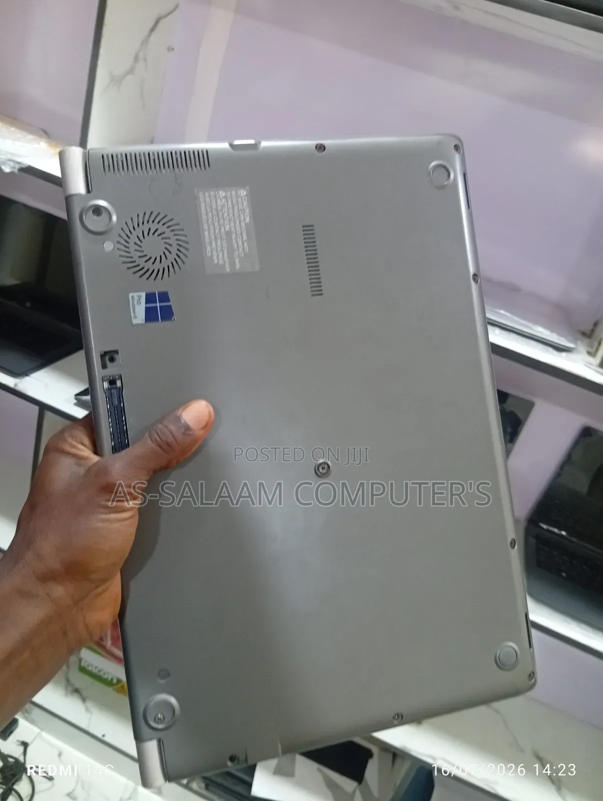 Laptop Toshiba Satellite C850 8GB Intel Core i5 SSD 128GB