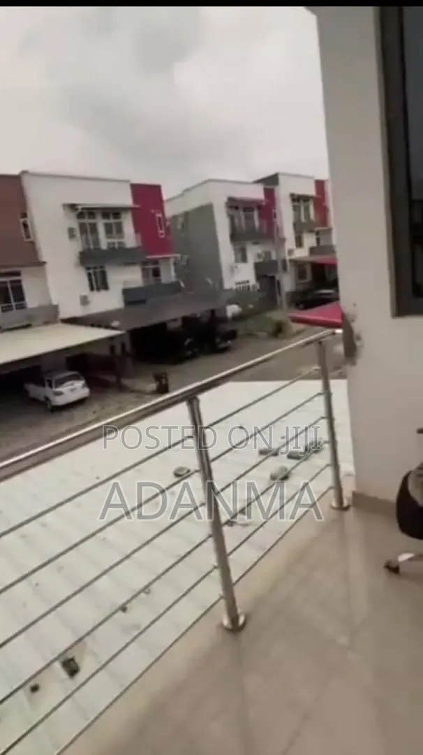 3bdrm Duplex in Dantata Estate, Life Camp for sale