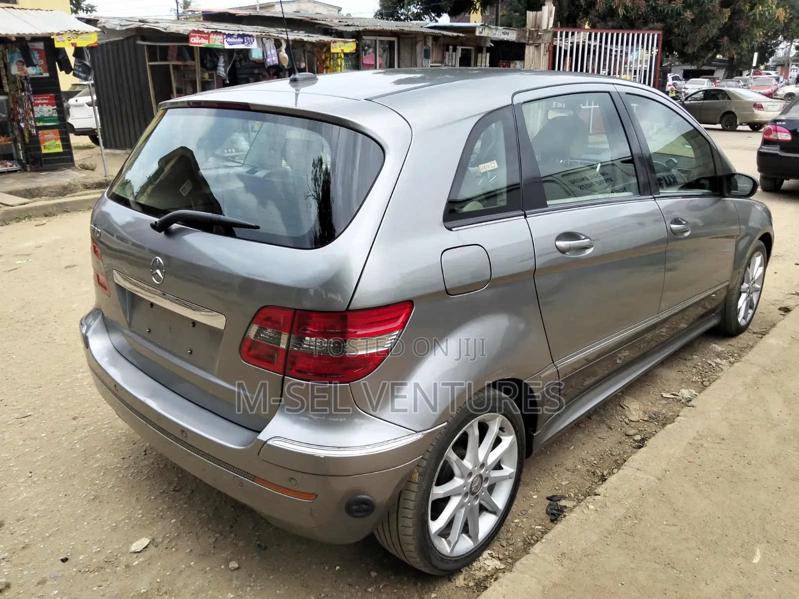 Mercedes-Benz B-Class 2008 Gold