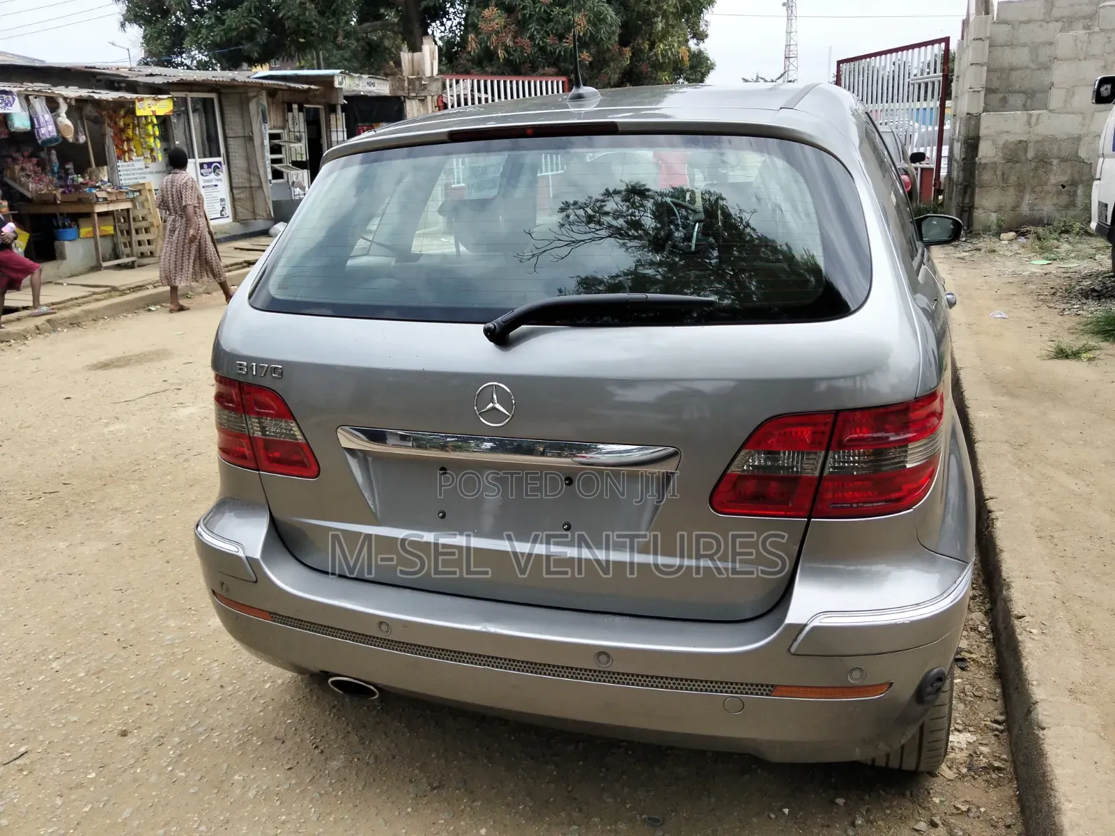 Mercedes-Benz B-Class 2008 Gold