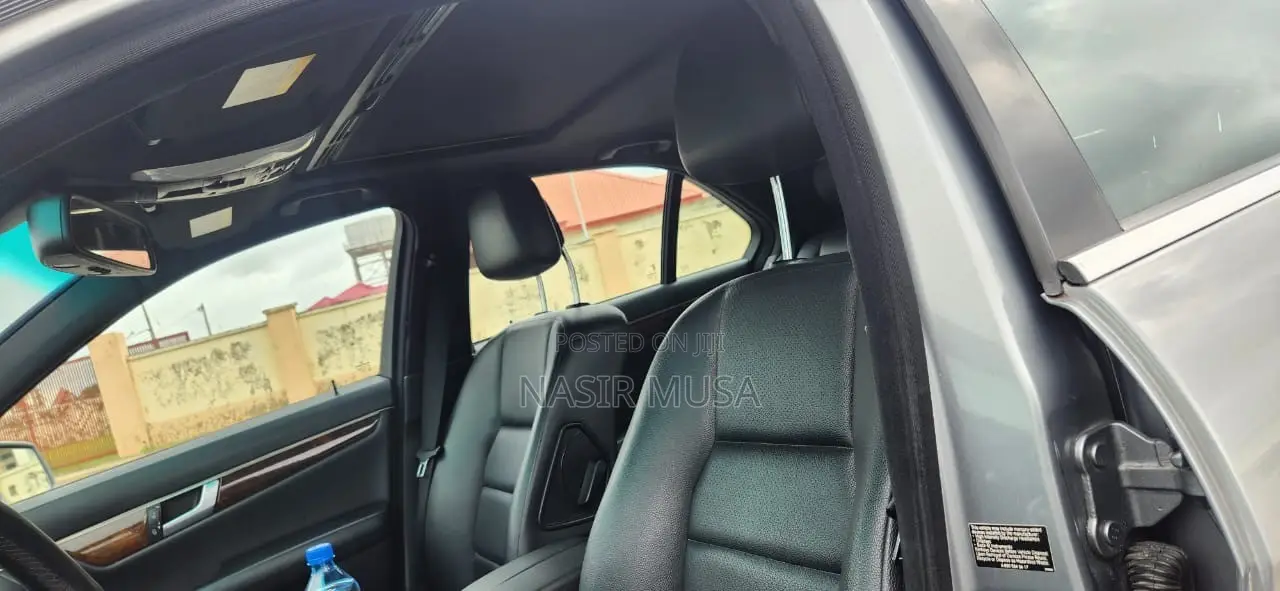Mercedes-Benz C350 2013 Gray