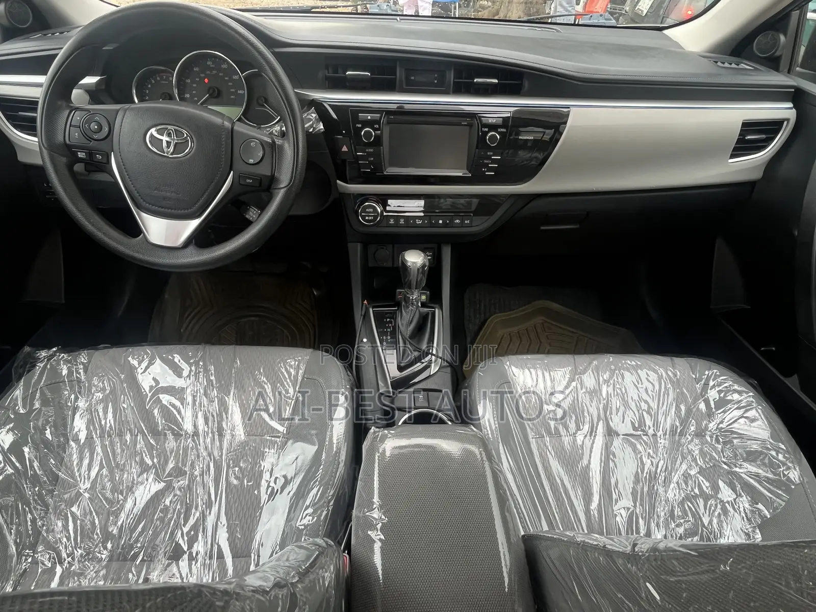 Toyota Corolla 2015 Gray