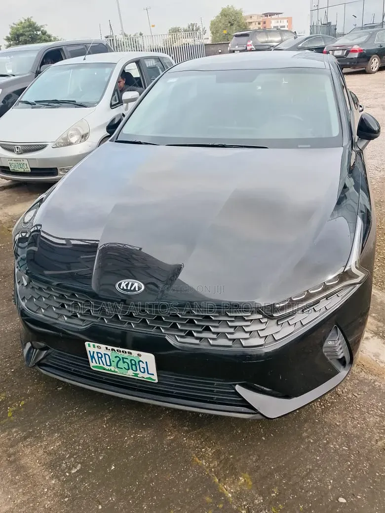New Kia K5 2025