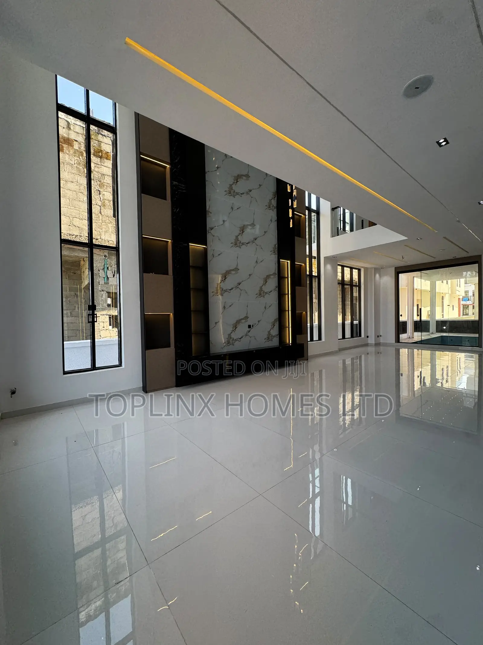 Furnished 5bdrm Duplex in Lekki County, Ikota for sale