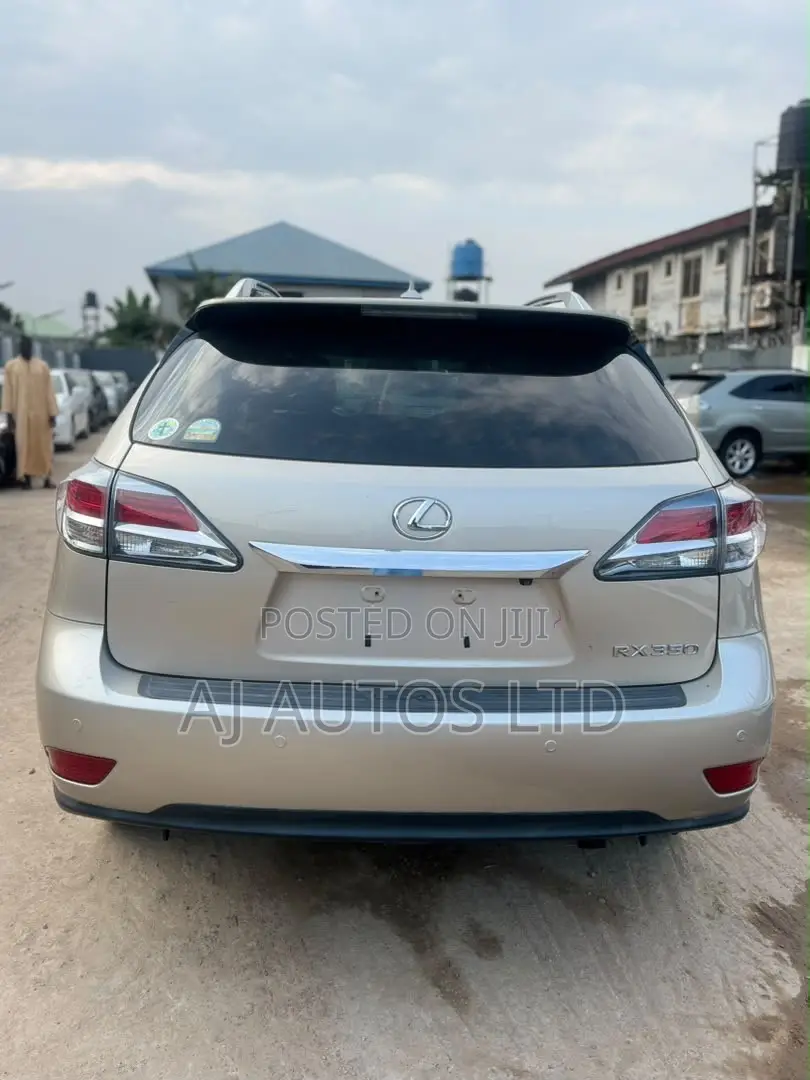 Lexus RX 350 FWD 2013 Silver