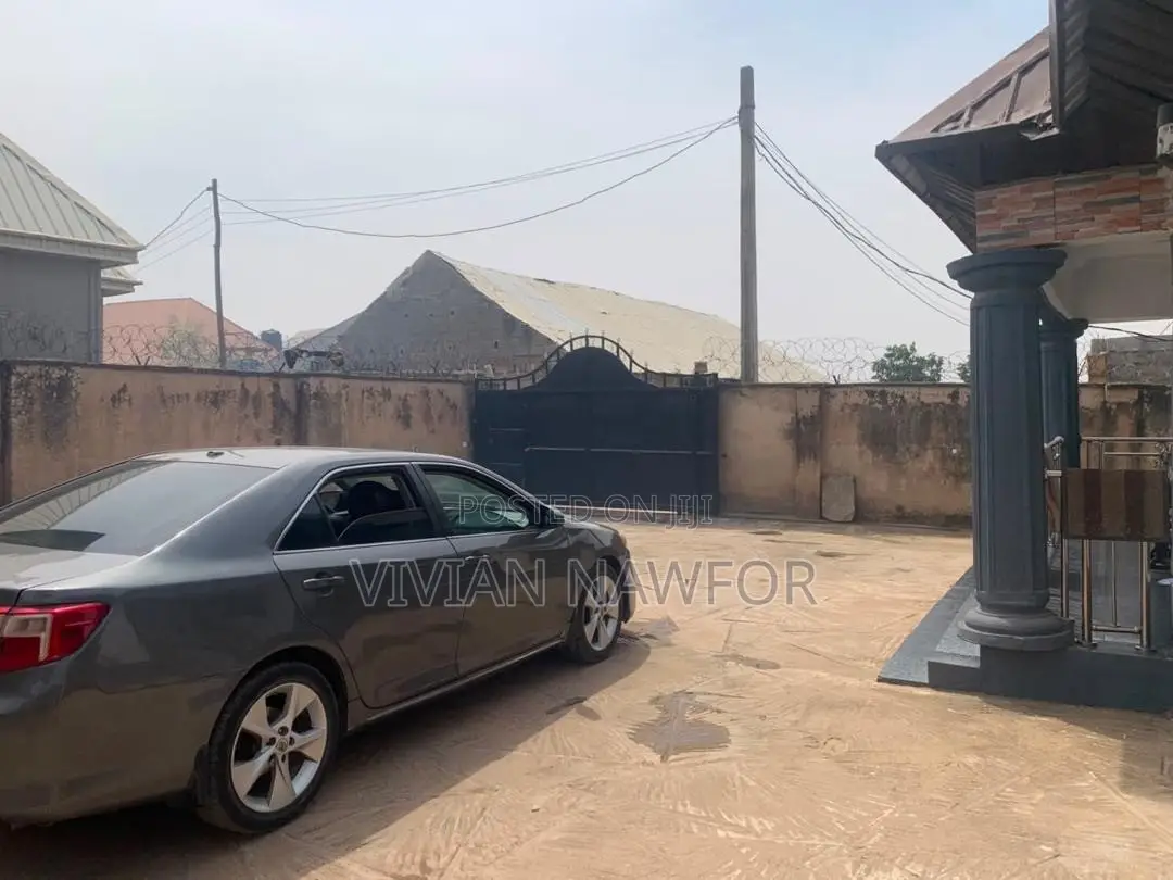 5bdrm Bungalow in Orozo for sale