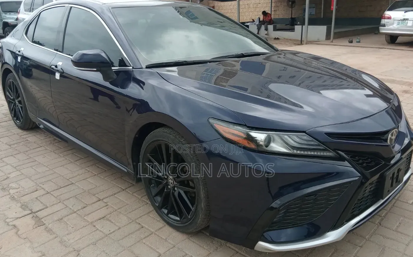 Toyota Camry XSE V6 2022 Blue