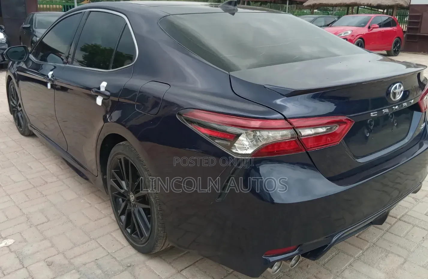 Toyota Camry XSE V6 2022 Blue