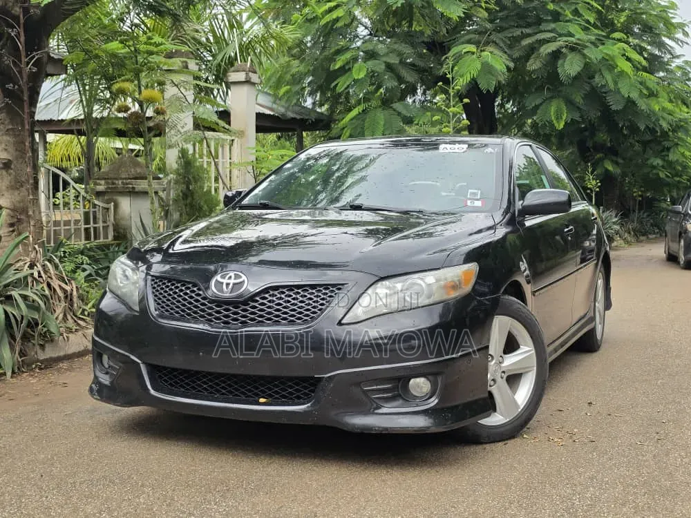 Toyota Camry 2010 Black