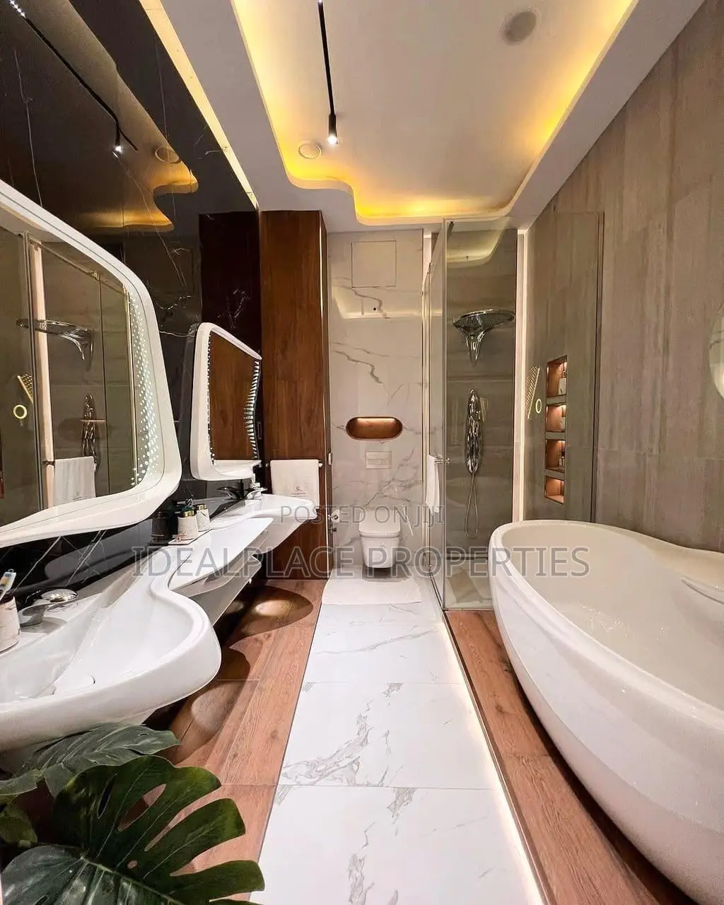 4bdrm Maisonette in Banana Island for sale