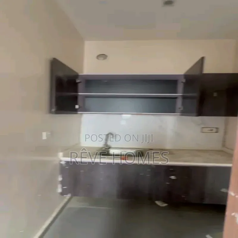 Studio Apartment in Akoka for rent