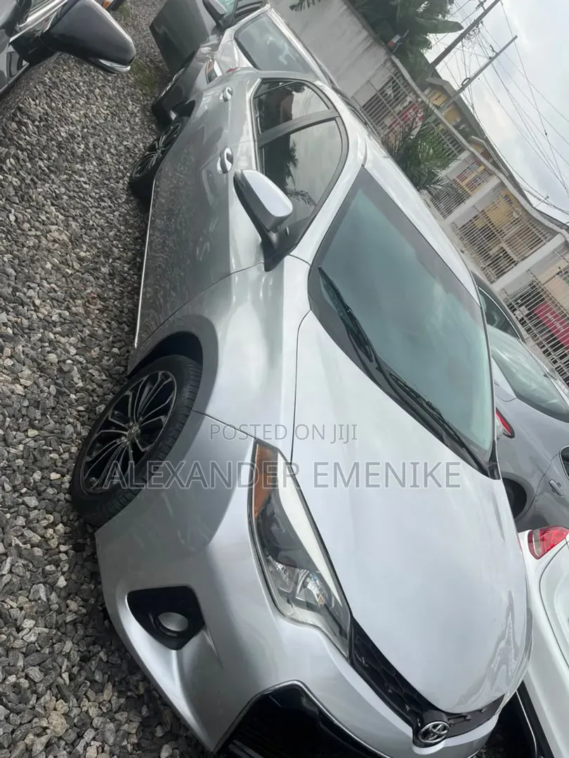 Toyota Corolla 2014 Silver