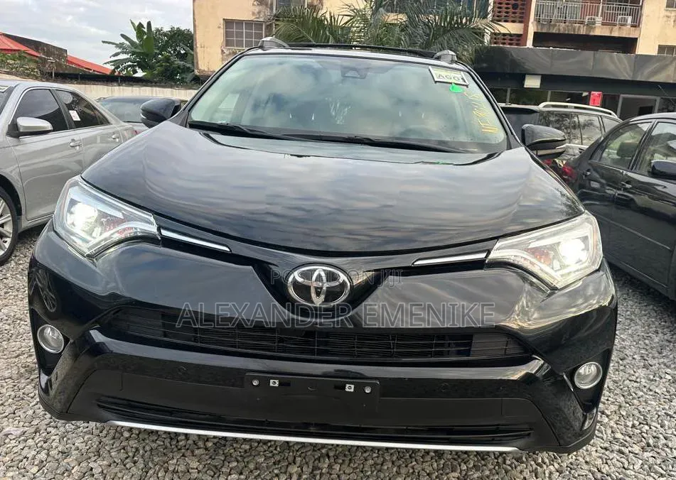Toyota RAV4 2017 Black