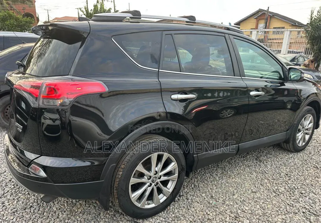 Toyota RAV4 2017 Black