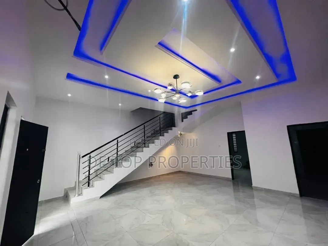 3bdrm Duplex in Orchid Lekki for rent