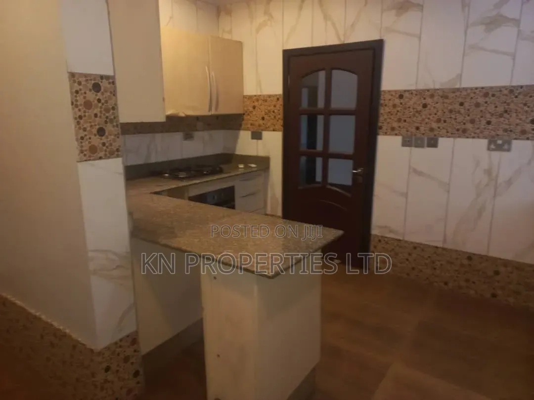 2bdrm Block of Flats in Utako for rent