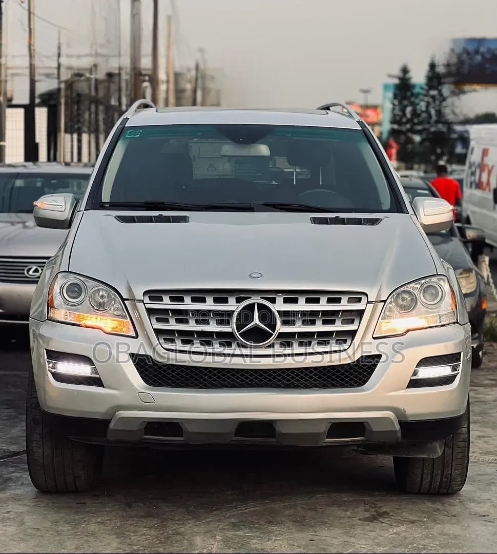 Mercedes-Benz M Class 2010 Silver