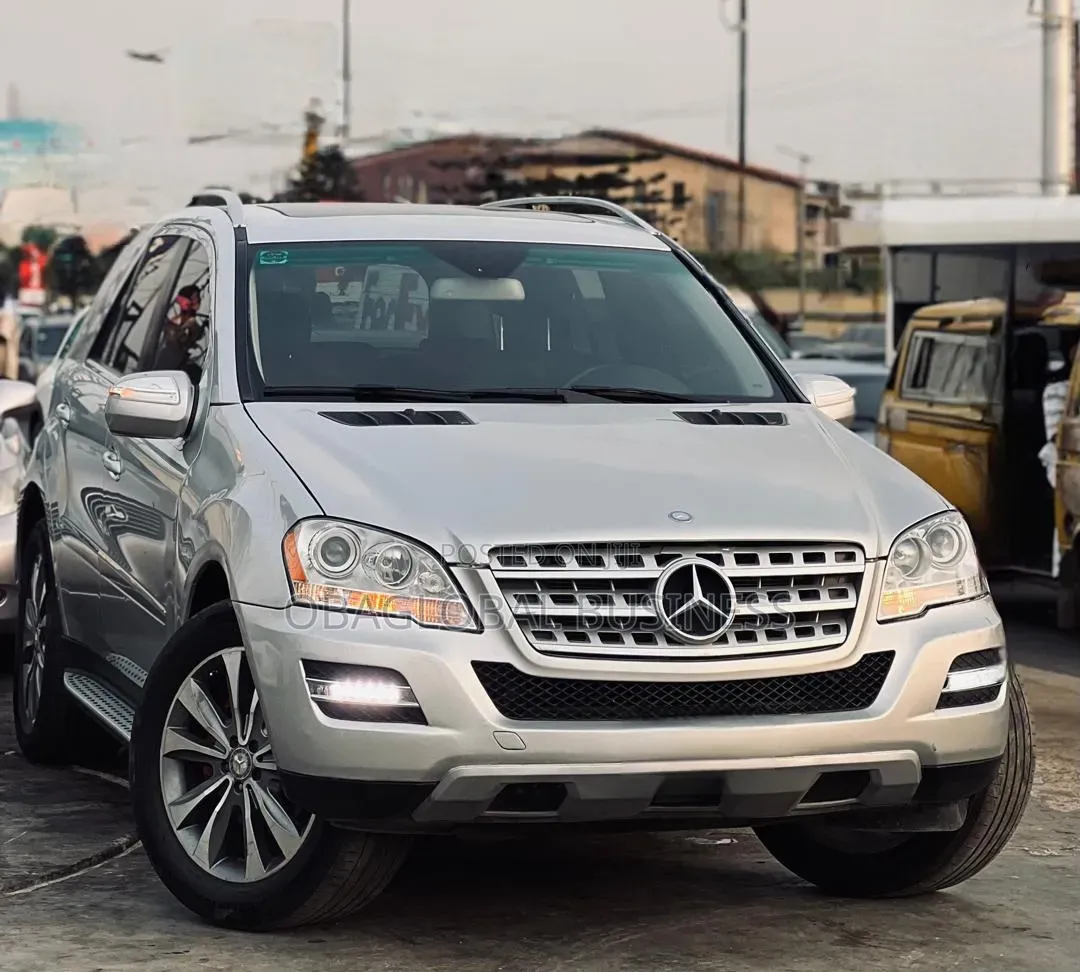Mercedes-Benz M Class 2010 Silver