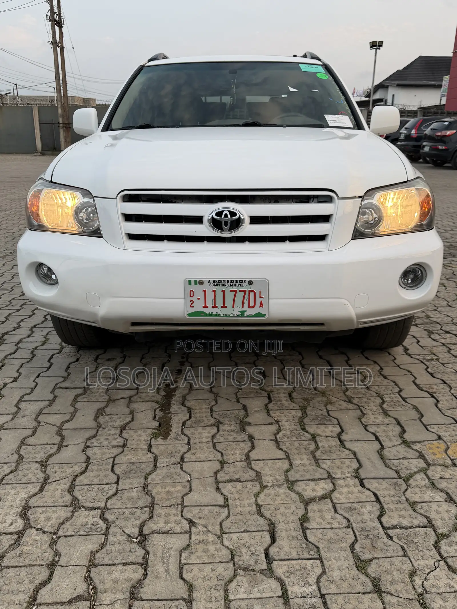 Toyota Highlander Limited V6 2005 White
