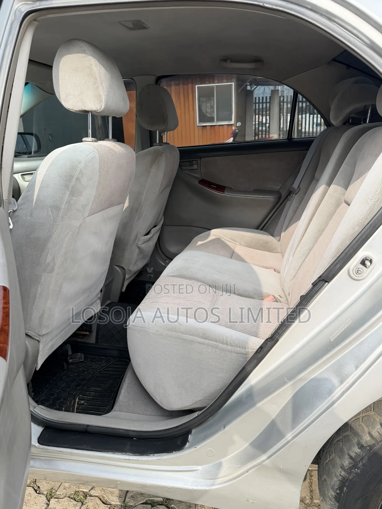 Toyota Corolla LE 2007 Silver