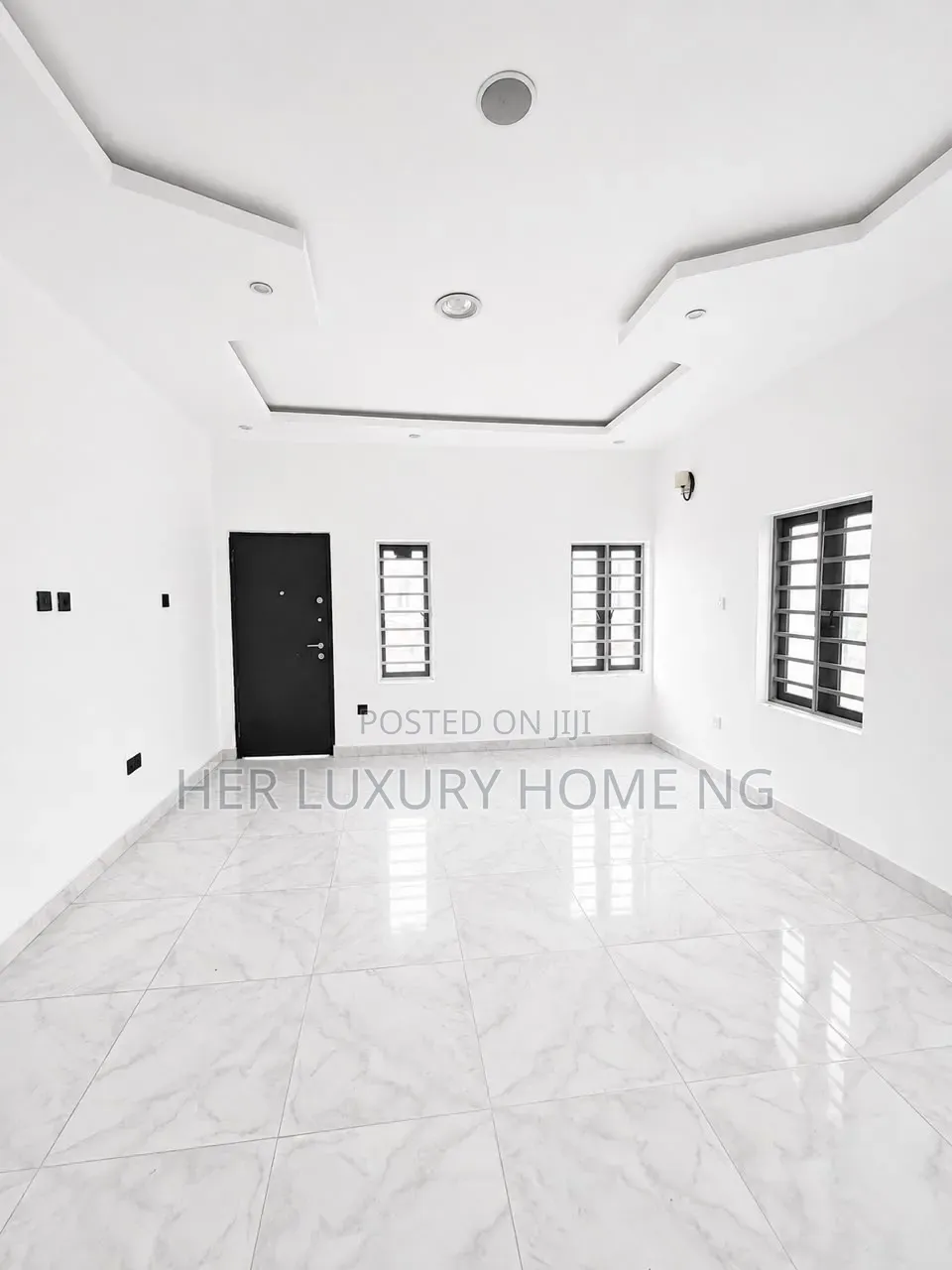 1bdrm Shared Apartment in Van Daniel, Lekki Expressway for rent